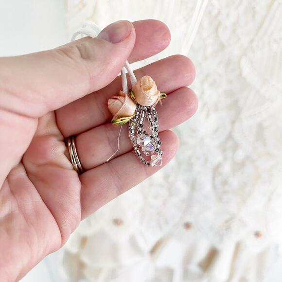 Carol Peretz I. Magnin Vintage Ivory Midi Length Lace Dress Ruffled Satin Hem - Picture 7 of 11